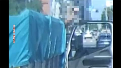 八里貨車爆行車糾紛！　2男當街攔車「亮瓦斯槍」恐嚇