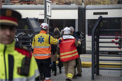 快新聞／西班牙發生火車追撞事故　155人受傷「3人送醫學中心救治」