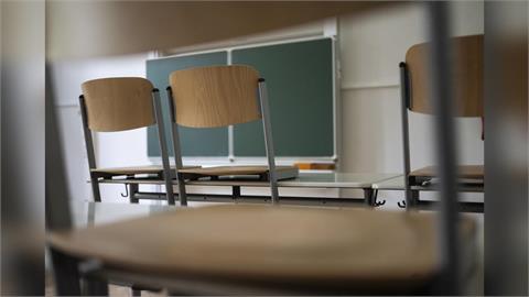 男高中生安慰女同學被報性平　父親氣炸發文律師揭「3要點」