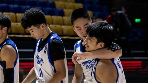 籃球(影)／U16台灣隊長王以勒超狂「零秒三分絕殺」逆轉！全隊嗨翻第7名完美收尾