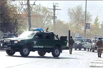阿富汗電視台遭3槍手掃射 丟擲手榴彈