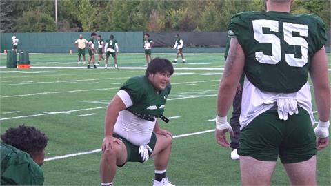 日本相撲改打美式足球　「業餘橫綱」赴美追夢