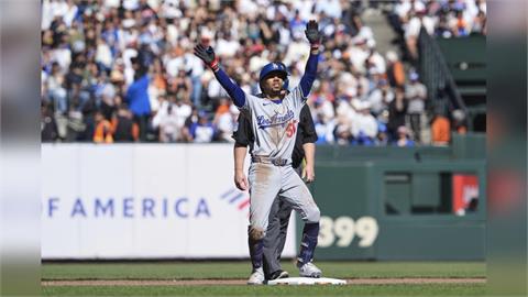 MLB(影)／「木屐」貝茲打擊火燙又得獎了！個人生涯第6次單週MVP史上第15人