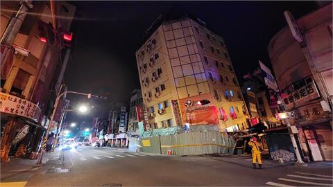凌晨2點32分花蓮大地震全台驚醒　規模6.3富凱飯店倒了