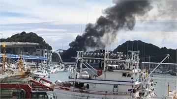 南方澳跨海大橋倒塌  多艘漁船遭壓垮起火