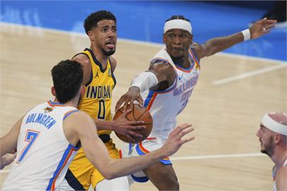 NBA總冠軍賽(影)/爭隊史首冠!溜馬失誤礙事 G1半場打完45:57落後雷霆