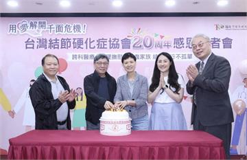 社工師劇烈腹痛驚見3.2公斤巨瘤   竟基因變異「晚發型罕病」