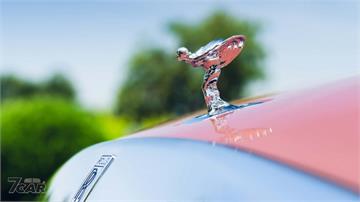 Rolls-Royce 調整電動化策略　放棄 2030 全面電動化目標並續留 V12 動力