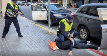 胡尼克結伴閃電搶銀行？　萬華警銀聯手防搶演練