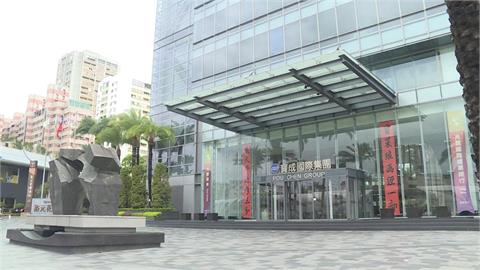 寶成羊曉東被控性騷宣布請辭　發千字文稱：無法再跟著玩這齣連續鬧劇