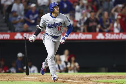 MLB(影)／不讓史瓦伯超車太久！大谷炸裂本季第42轟並列國聯全壘打王
