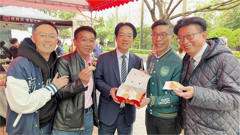 快新聞／賴清德烤肉趴選中午原因曝　鍾佳濱自帶「萬丹紅豆餅」歡度60大壽