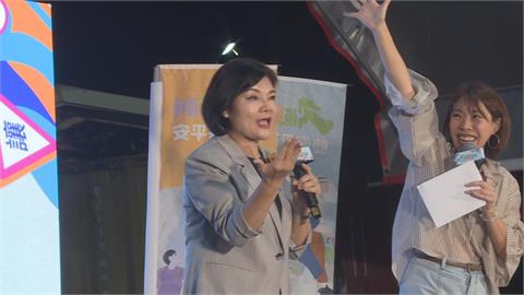 雲林縣政府攜手交通部宣導交安　沈文程唱歌不忘宣導「高齡換照」