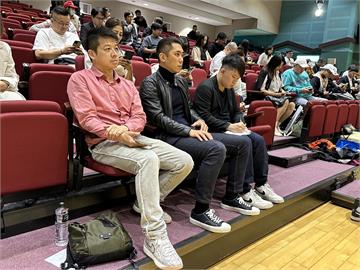 快新聞／不忍了！轟蔡壁如一再翻供害了柯文哲　許甫：劣幣是誰？