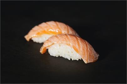 俄烏開打「影響挪威鮭魚供應量」！美威鮭魚宣布：改為加拿大進口