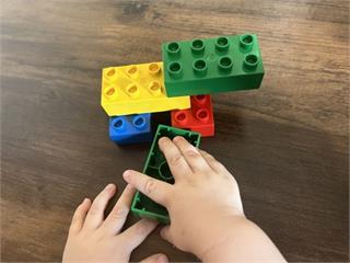 又傳狠心保育員虐童！　日本幼童疑因「午睡不聽話」遭腳踩施暴