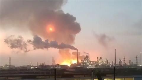 上海化工廠今晨驚傳爆炸　烈焰沖天廠區陷火海