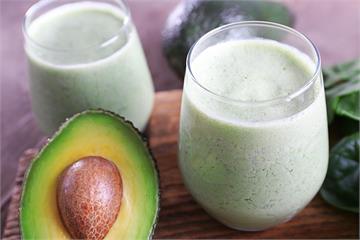 在家DIY酪梨牛奶 掌握黃金比例喝到「濃醇香」