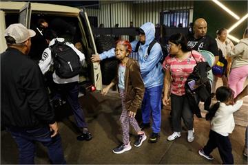 委內瑞拉防長下令展開全面軍事部署　伊朗、古巴譴責美方「公然侵犯他國主權」