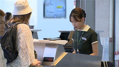 搭長榮航空請注意！　3月起全航班"全程禁用行動電源"