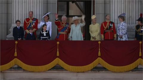 宣布罹癌後首度公開亮相　凱特王妃參與英王生日閱兵
