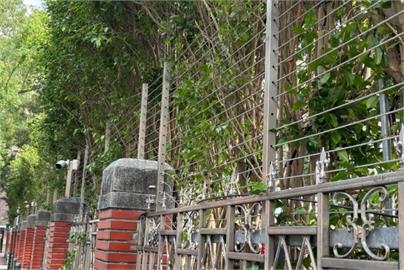 快新聞／韓國瑜授意立法院加高圍牆　林俊憲：怕民眾衝入「感謝」藍白立委