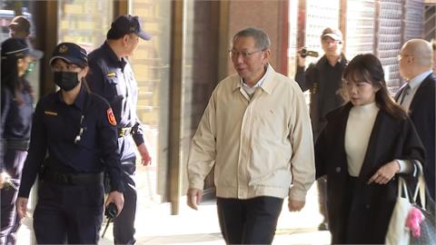 柯文哲庭上強調「沒有犯罪」　裁定7千萬交保眾人急籌錢　陳佩琪衝銀行