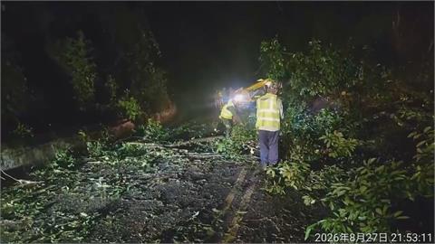 連日大雨「邊坡崩落」連夜搶通　南投台14線人止關段單線雙向通車