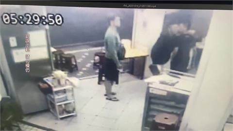 買早餐與黑衣人擦身看一眼　男竟遭持刀恐嚇