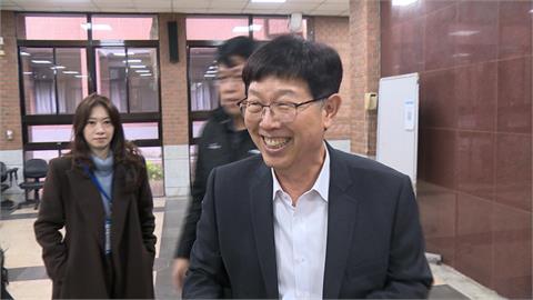 鴻海1/24尾牙前進「大巨蛋」　劉揚偉喊：明年AI伺服器會更好