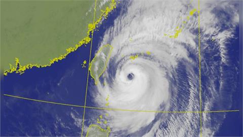 快新聞／雙北入列！中颱薔琵最新風雨預測「7縣市」明晨達停班課標準