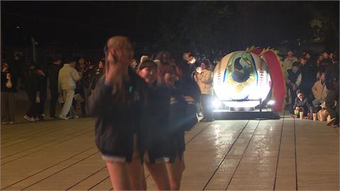 挺台灣隊！中市府前廣場湧近萬人應援　球迷：不要放棄