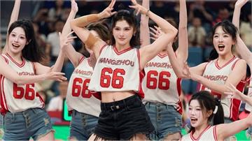田徑女神秒變啦啦隊女神！勁歌熱舞站C位嚇壞球迷