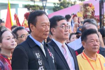 郭台銘迎中國湄洲媽祖 母親、妻兒都來接駕