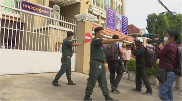 柬埔寨總理打壓異己 以叛國罪審判逾120人