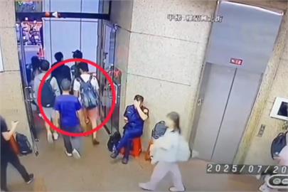 快新聞／抓到了！民進黨中央黨部遭丟雞蛋　警逮2男子送辦