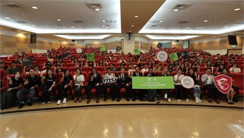 快新聞／黃仁勳旋風！東吳大學同步直播主題演講　450名師生共襄盛舉