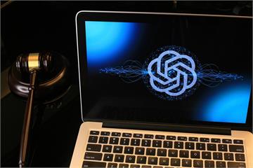 【Lowi AI大數據AI大排行2-1】熱度高也爭議多？DeepSeek、ChatGPT領跑生成式AI聲量戰