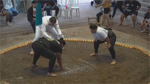 巴西相撲運動興盛　半數都是女性選手