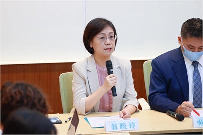 快新聞／沒去憲法法庭舌戰柯建銘　翁曉玲下午人在「這裡」