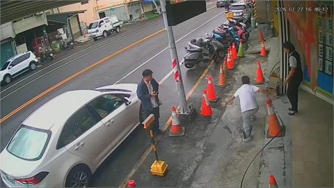 會勘排水溝「慘摔」！　台南議員王宣貿反映防護缺陷