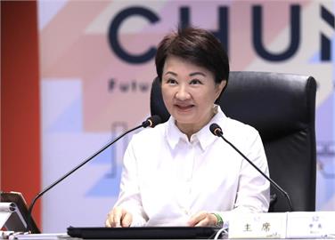 向前行(影)／為「發4萬」梗圖 盧媽喊告網友？溫朗東怒批：台中戒嚴了嗎？