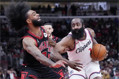 NBA(影)／大鬍子Harden最後14秒致命3分球　快艇客場力克公牛