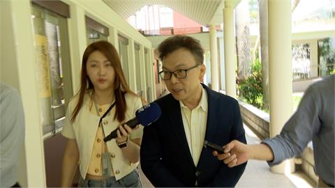 洩密國台辦？鄭正鈐稱「僅傳墨寶」　林志潔酸爆：他是書法大師嗎？