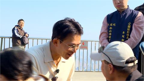 掃街狂被嗆！黃國昌稱「咆哮不好」　網諷雙標：今年最好笑的笑話