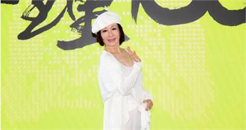 76歲潘迎紫現身引驚呼　上健身房被搭訕：我假裝沒聽到