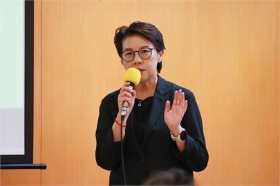 快新聞／轟黃珊珊吊兒郎當、脾氣大　鄭麗文喊話民眾黨團：換掉她來立威