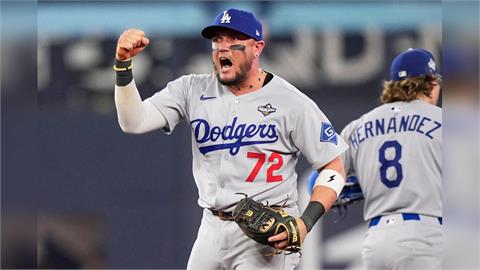 MLB(影)／道奇老將羅哈斯痛失父親仍堅持出賽！喊話隊友：不想讓大家失望
