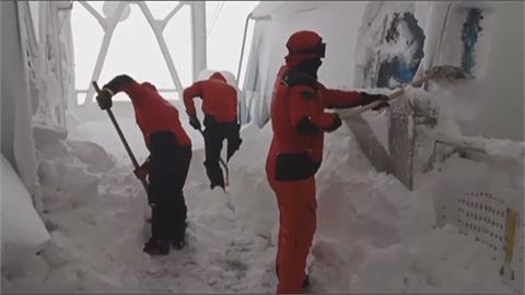 平安夜不平安！　法國滑雪場纜車故障、義大利山難救援反被困