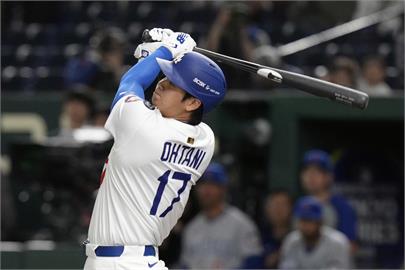 MLB(影)／大谷翔平炸裂東京巨蛋！本季第一轟出爐　追平個人最快開轟紀錄